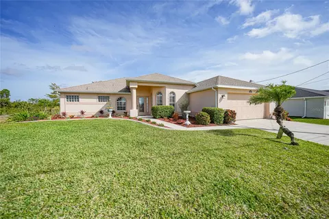 2517 SW 2nd Ter, Cape Coral, FL 33991