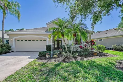 8343 Whispering Woods Ct, Lakewood Ranch, FL 34202