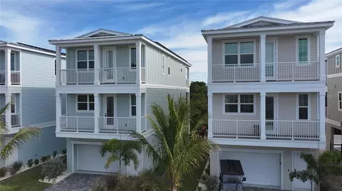 12507 Gulf Breeze Ter, Cortez, FL 34215