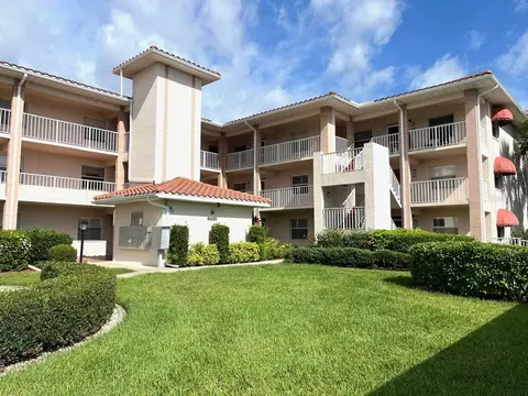 6505 Stone River Rd #205, Bradenton, FL 34203