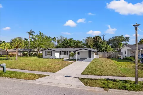 2926 Markridge Rd, Sarasota, FL 34231