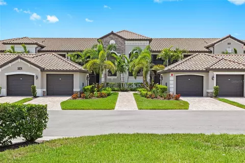 5624 Palmer Cir #202, Bradenton, FL 34211