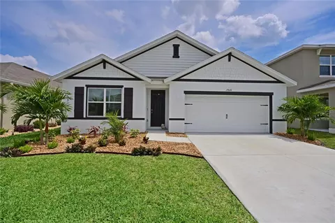 17016 Avon Dive Ln, Wimauma, FL 33598