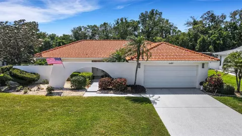 6405 16th Avenue Dr W, Bradenton, FL 34209