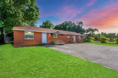 508 60th Ave E, Bradenton, FL 34203