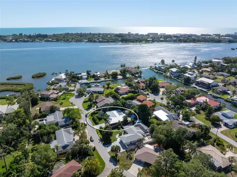 1729 Baywood Way, Sarasota, FL 34231