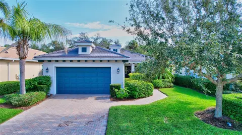925 Preservation St, Bradenton, FL 34208