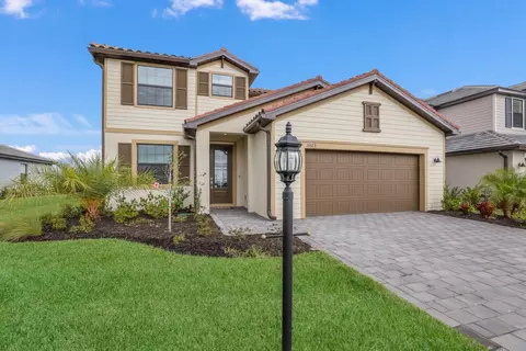 15523 Islandwalk Ave, Lakewood Ranch, FL 34211