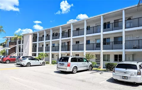 2051 Sunset Dr #G4, Bradenton, FL 34207