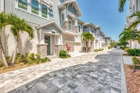 520 Lafayette Ct, Sarasota, FL 34236