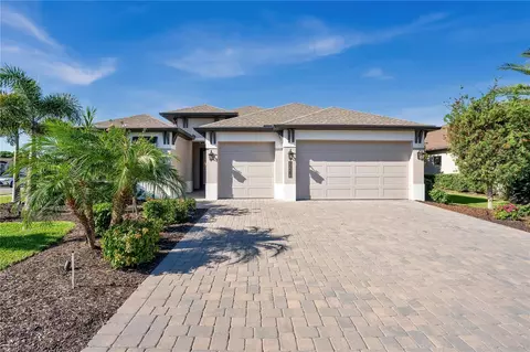 12214 Goldenrod Ave, Bradenton, FL 34212
