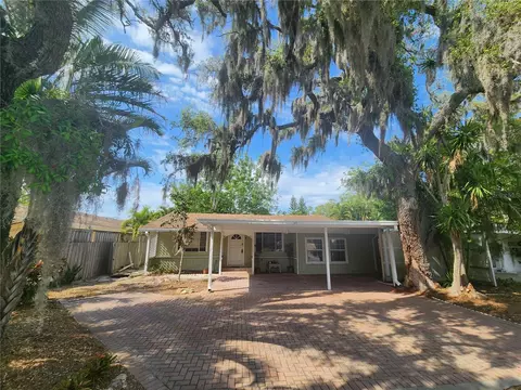 1913 Worrington St, Sarasota, FL 34231