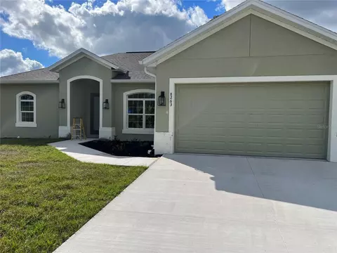 8233 Givlic Ln, North Port, FL 34287