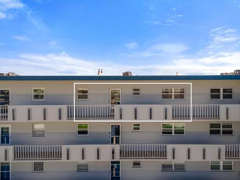3880 Ironwood Ln #507E, Bradenton, FL 34209