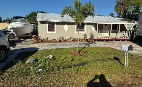 3511 46th St E, Bradenton, FL 34208 photo 1