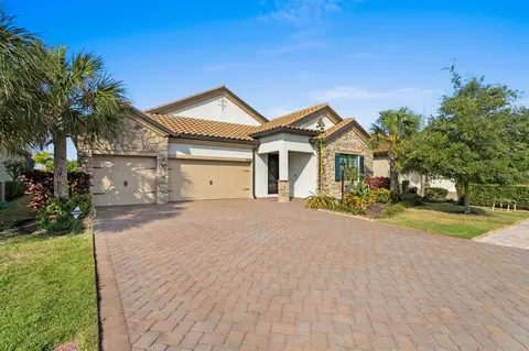15716 Seaton Pl, Bradenton, FL 34202