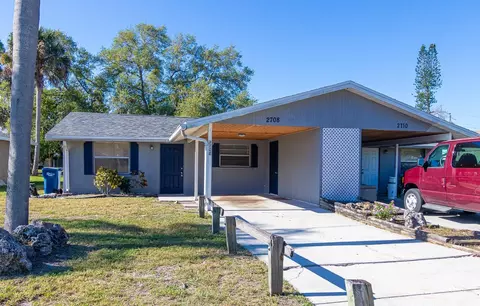2708 52nd Avenue Dr W, Bradenton, FL 34207