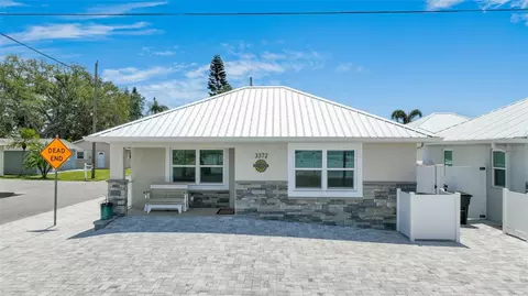 3372 Fry St, Sarasota, FL 34239