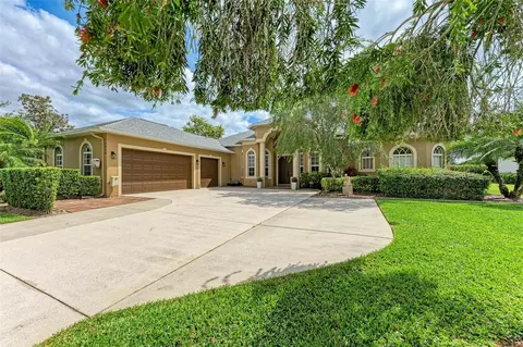 2410 Twin Rivers Trl, Parrish, FL 34219