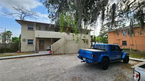 2226 E 131st Ave, Tampa, FL 33612