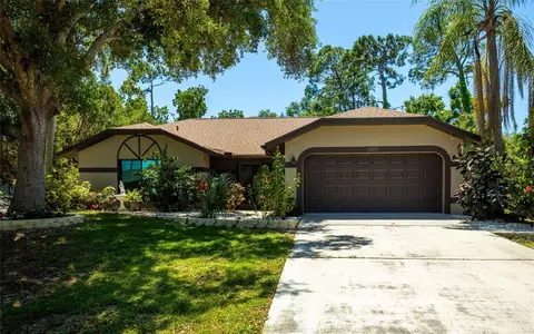 21277 Hubbard Ave, Port Charlotte, FL 33952