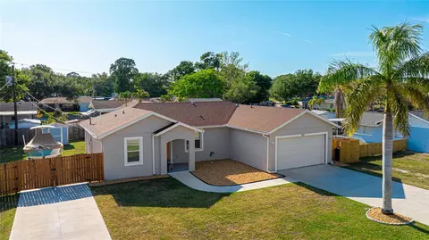 910 41st Street Ct W, Bradenton, FL 34205