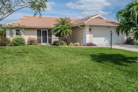 460 Rubens Dr E, Nokomis, FL 34275
