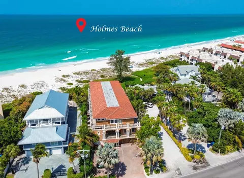 5622 Gulf Dr #1, Holmes Beach, FL 34217