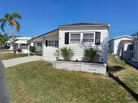 2053 Detroiter St, Sarasota, FL 34231