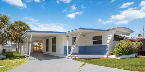 309 52nd Avenue Plz W, Bradenton, FL 34207