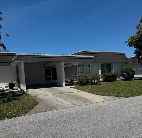 3920 Lakeside Rd #166, Sarasota, FL 34232