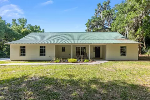 6100 Avenue J, Mcintosh, FL 32664