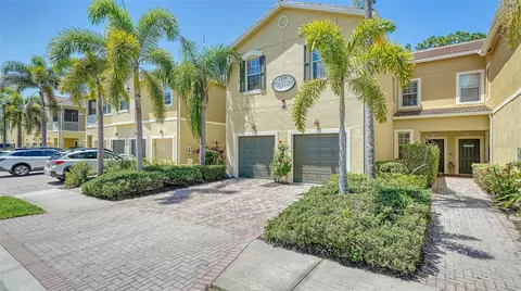 7767 Limestone Ln #10-104, Sarasota, FL 34233
