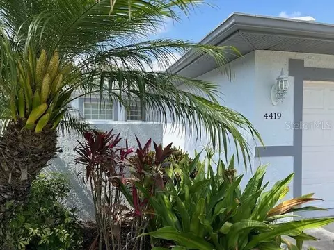 4419 Winston Ln S #50, Sarasota, FL 34235