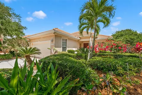 7339 Kensington Ct, University Park, FL 34201