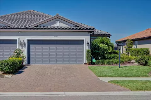 10291 Morning Mist Ln, Sarasota, FL 34241