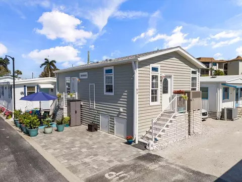 3710 Gulf Of Mexico Dr #E13, Longboat Key, FL 34228