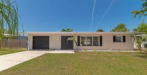 5736 22nd St W, Bradenton, FL 34207