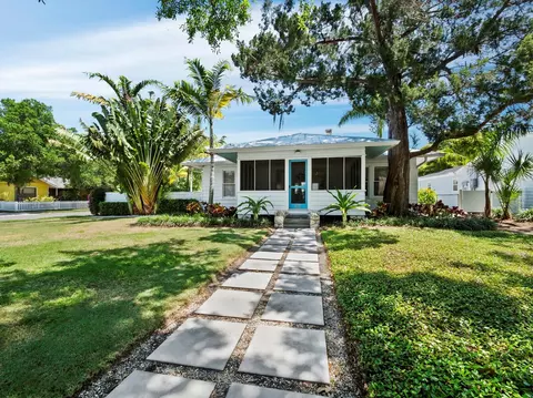 1107 S Osprey Ave, Sarasota, FL 34236