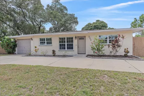 322 Midwest Pkwy, Sarasota, FL 34232