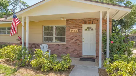 3944 Groveland Ave, Sarasota, FL 34231