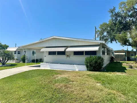 448 Kaiser Dr, Palmetto, FL 34221