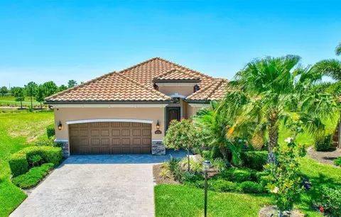 16705 Bwana Pl, Bradenton, FL 34211
