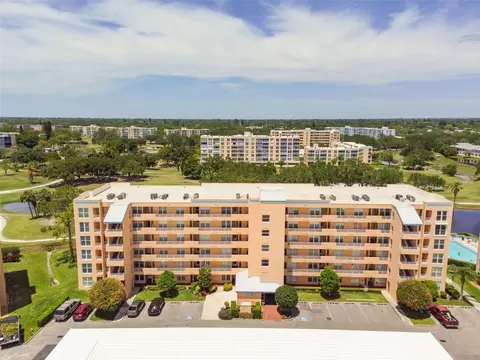 4550 Pinebrook Cir #404, Bradenton, FL 34209