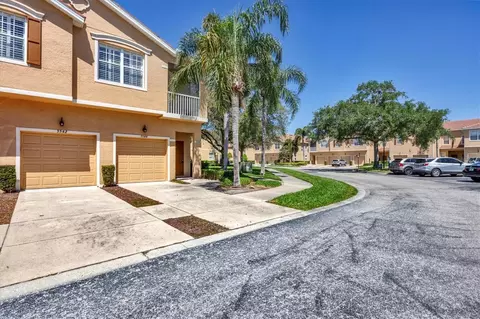 3544 Parkridge Cir #31-203, Sarasota, FL 34243