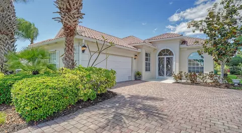 5555 Octonia Pl, Sarasota, FL 34238