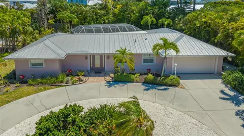 606 Buttonwood Dr, Longboat Key, FL 34228