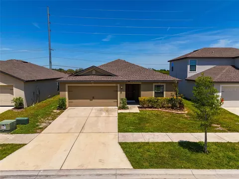 824 Chatham Walk Dr, Ruskin, FL 33570