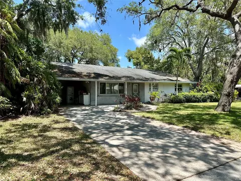 2555 Hillview St, Sarasota, FL 34239