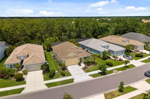 12268 Stuart Dr, Venice, FL 34293